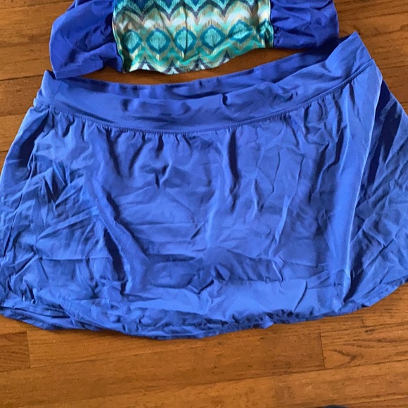 2 piece Plus Size Bathing Suit - Picture 3 of 9